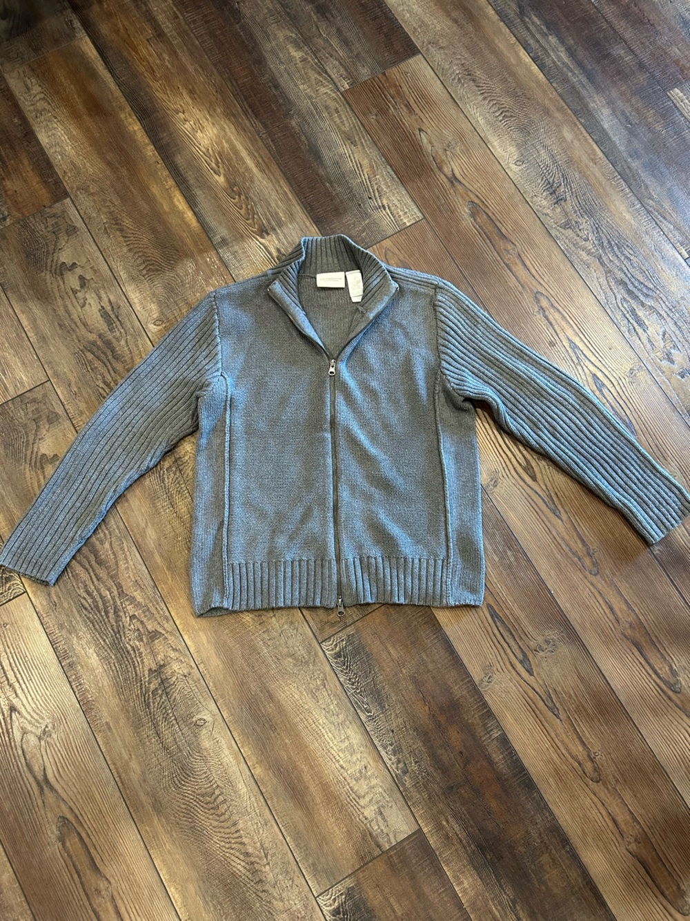 Liz Claiborne Women's Gray Full-Zip Ribbed Sleeve Sweater